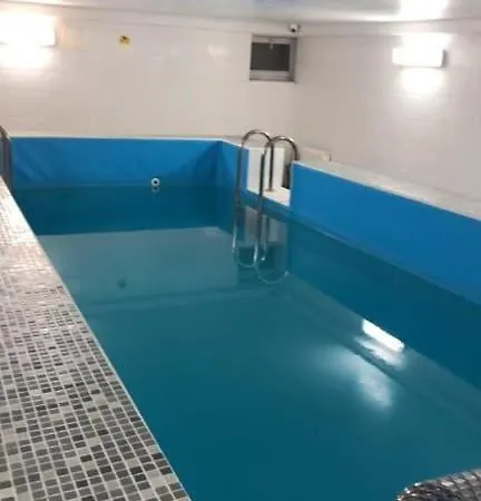 міні особняк Hostel *